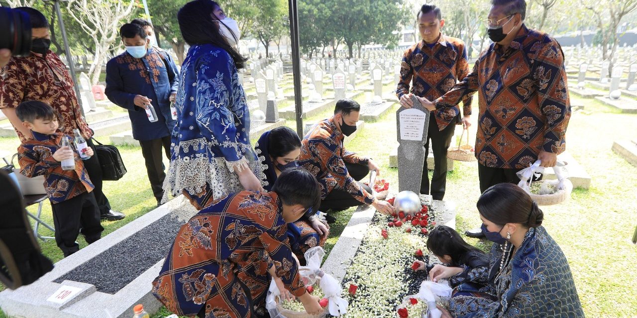 Rayakan Lebaran Bersama Keluarga Tanpa Istri Tercinta, Ini Ungkapan Hati SBY