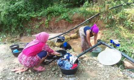 Warga Apresiasi Kades Wargasetra Bantu Kelangkaan Air Bersih