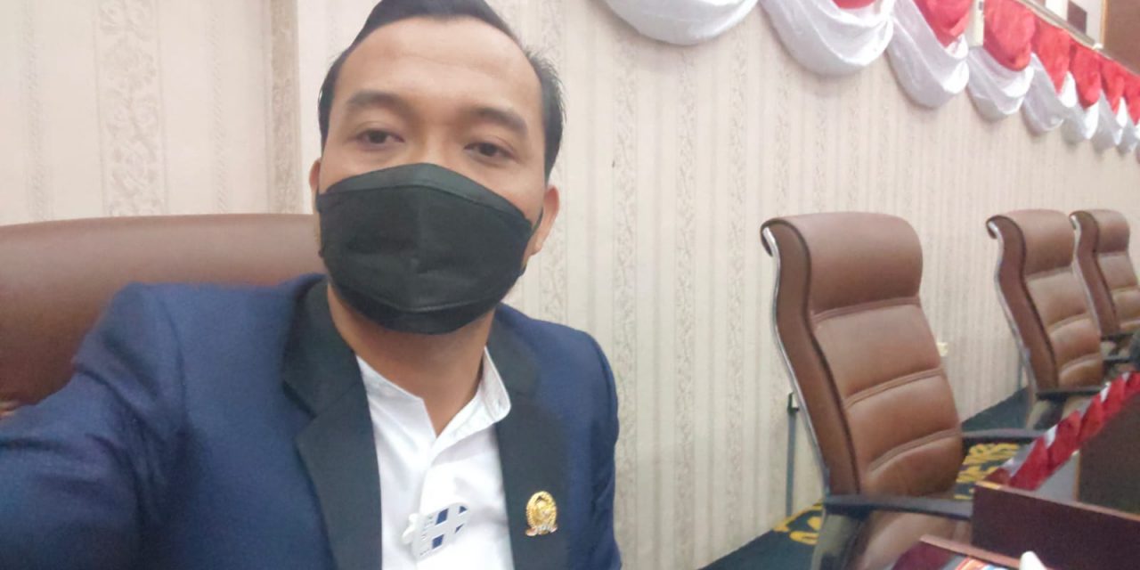 Sekolah Ambruk, Komisi IV DPRD Karawang Kritik Keras Disdikpora