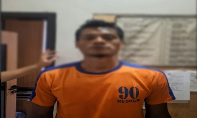 Polres Karawang Bekuk Pelaku Penusukan Tetangganya Sendiri di Lemahabang