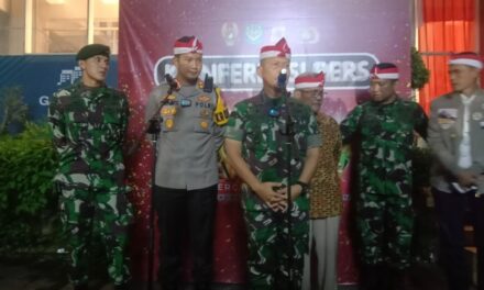 Komedian Sule dan Puluhan UMKM Semarakkan Festival Goyang Karawang Sinergitas TNI-Polri di Galuh Mas