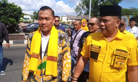 Serahkan 50 Bacaleg ke KPU Karawang, Mulyono Targetkan Golkar Pemenang Pemilu 2024 dan Raih Sembilan Kursi DPRD Karawang